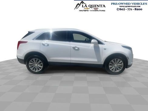 Used 2018 Cadillac XT5 Luxury w/ Driver Awareness Package FWD image 5