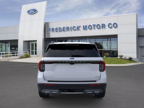 New 2026 Ford Explorer Active w/ Active Comfort Package image 5