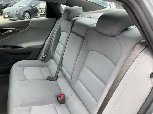 Used 2024 Chevrolet Malibu LT FWD image 16