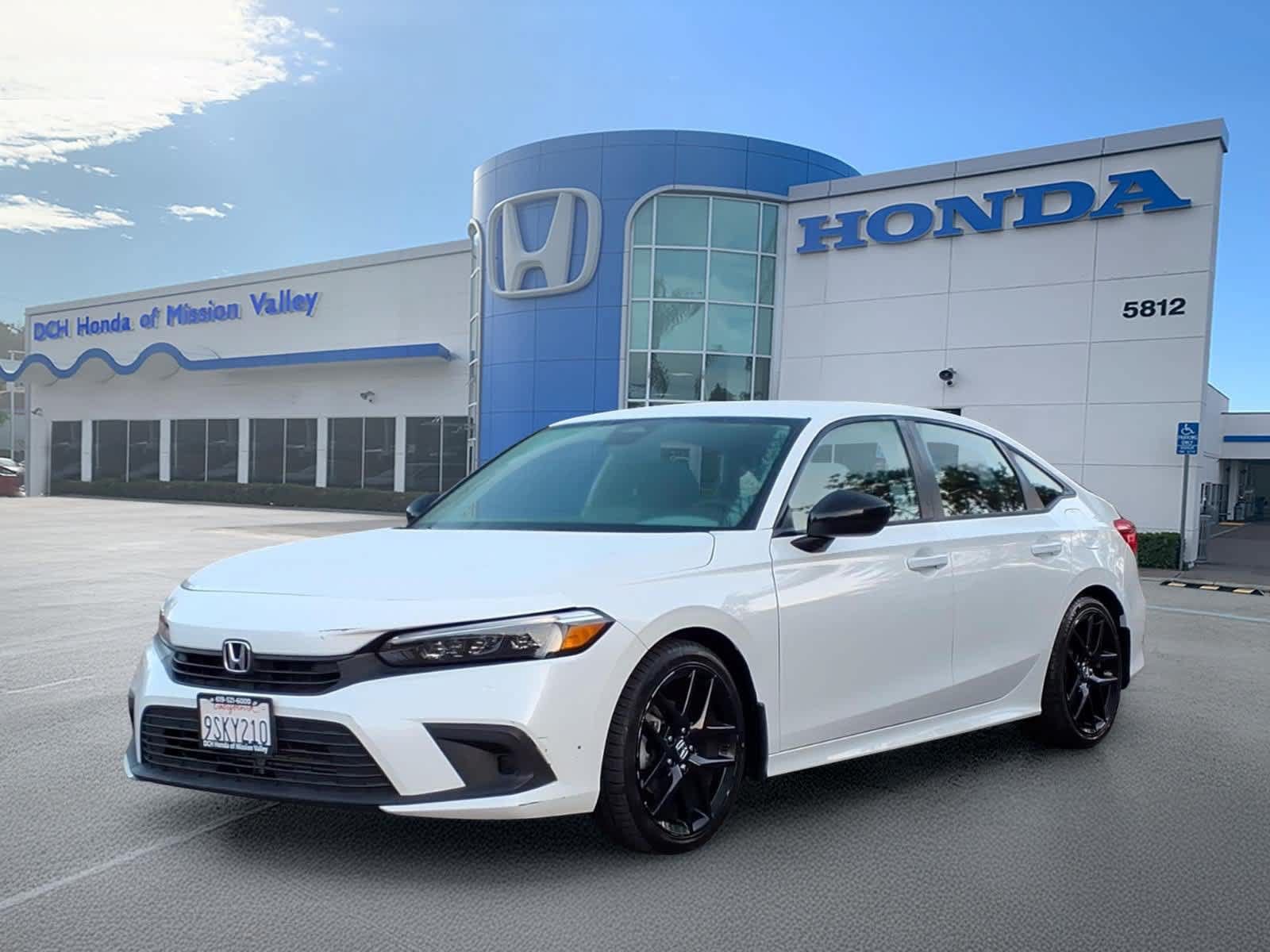 Used 2024 Honda Civic Sport image 1