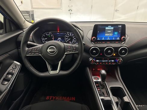 Used 2024 Nissan Sentra SR image 11