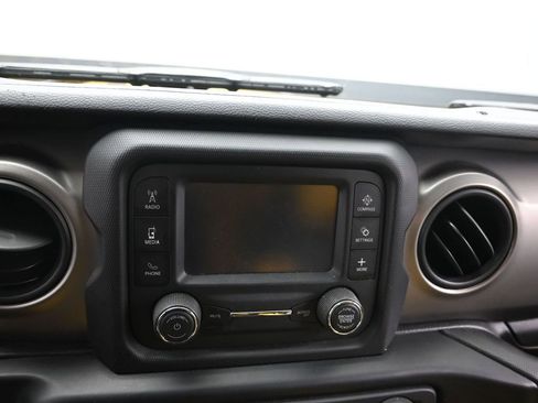 Used 2020 Jeep Wrangler Unlimited Sport S AWD/4WD image 13