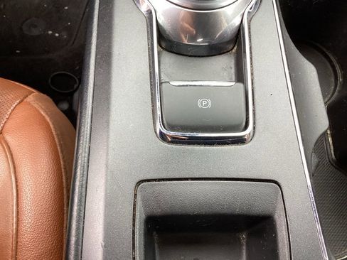 Used 2019 Ford Fusion Titanium image 37