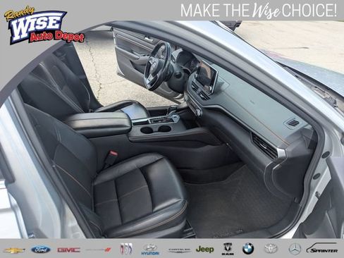 Used 2022 Nissan Altima 2.5 SR FWD image 20