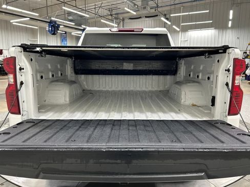 Used 2024 Chevrolet Silverado 1500 Custom AWD/4WD image 28