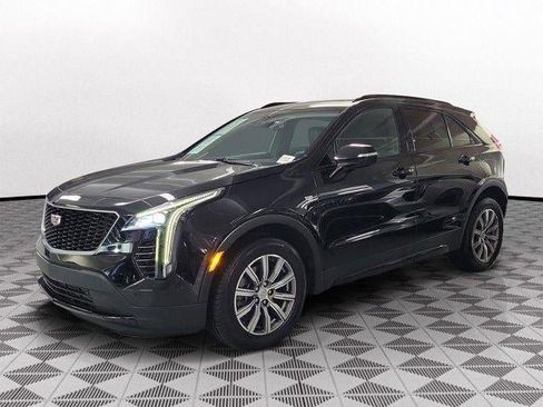 Certified 2023 Cadillac XT4 Sport FWD image 3