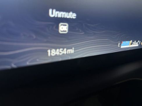 Used 2024 Jeep Grand Cherokee Altitude AWD/4WD image 23