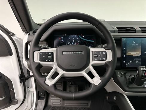 New 2026 Land Rover Defender 130 X-Dynamic SE image 16