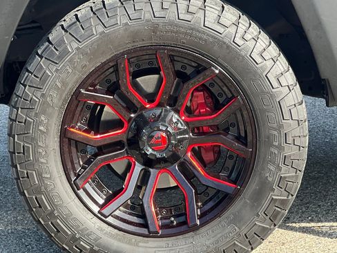 Used 2022 Toyota 4Runner TRD Off-Road Premium w/ Moonroof Package AWD/4WD image 27