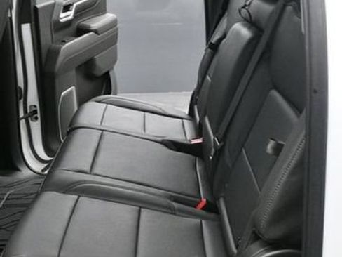 Used 2023 Chevrolet Silverado 1500 LTZ AWD/4WD image 17