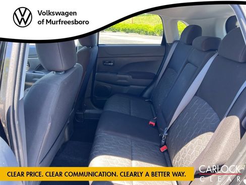 Used 2025 Mitsubishi Outlander Sport AWD image 19