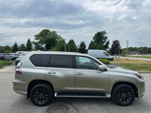 Used 2022 Lexus GX 460 Premium w/ Premium Plus Package AWD/4WD image 6