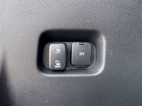 Used 2024 Ford Edge Titanium AWD/4WD image 31