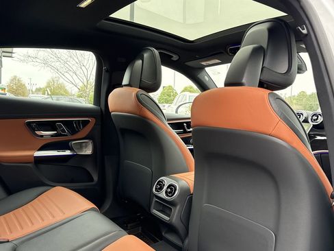 New 2026 Mercedes-Benz GLC 43 AMG 4MATIC Coupe image 18