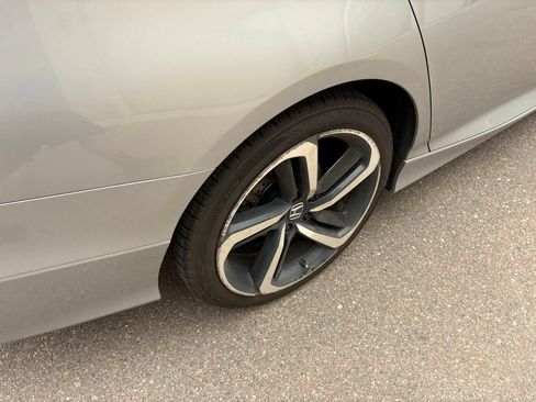 Used 2019 Honda Accord Sport image 14