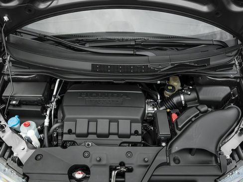 Used 2016 Honda Odyssey SE image 12