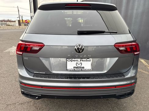 Used 2023 Volkswagen Tiguan SE R-Line image 5