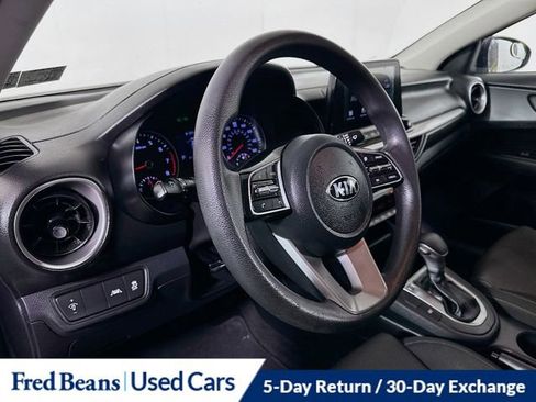 Used 2019 Kia Forte LXS image 10