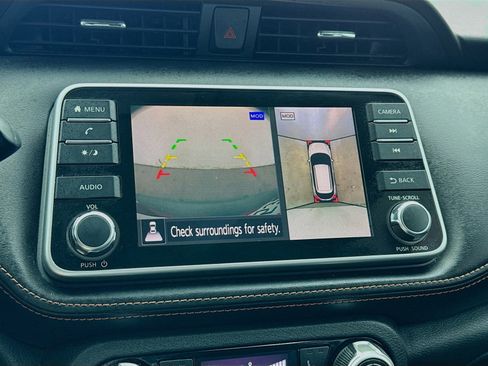 Used 2020 Nissan Kicks SR w/ SR Premium Package FWD image 10