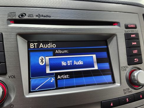 Used 2014 Subaru Legacy 2.5i Premium image 2