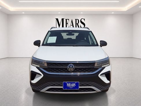 Used 2024 Volkswagen Taos S w/ MDO Package FWD image 8