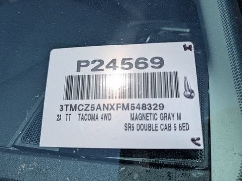 Used 2023 Toyota Tacoma SR5 AWD/4WD image 33