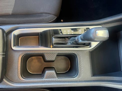 Used 2020 Nissan Sentra SV w/ Trunk Package FWD image 21