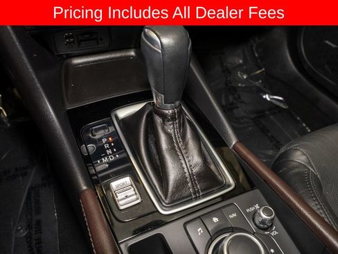 Used 2018 MAZDA MAZDA3 Grand Touring FWD image 17