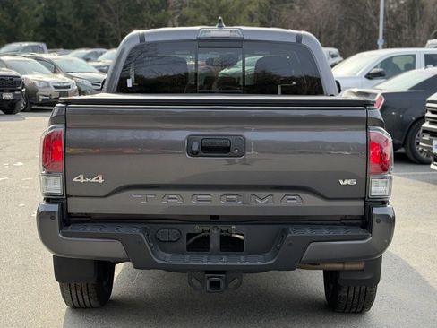 Used 2023 Toyota Tacoma Limited image 4