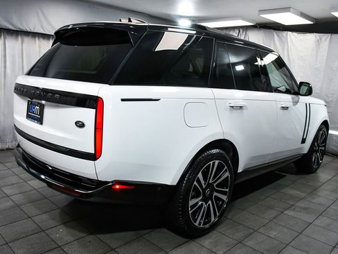 Used 2023 Land Rover Range Rover SE AWD/4WD image 6