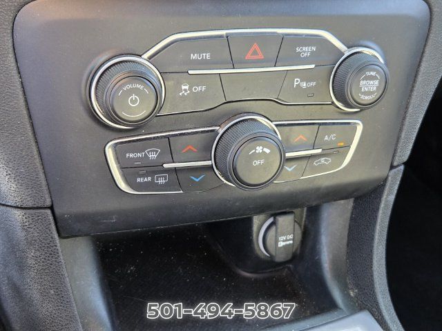 Used 2022 Dodge Charger SXT RWD image 19