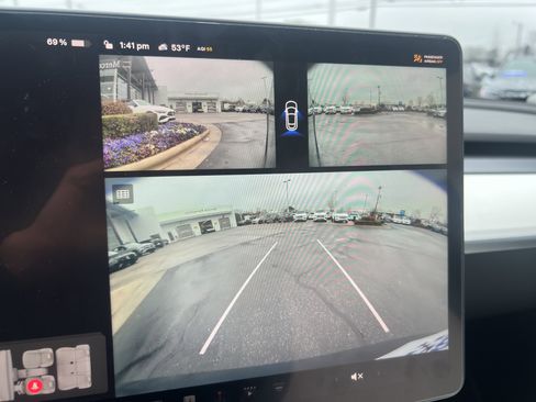 Used 2023 Tesla Model Y Long Range image 25