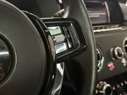 Used 2019 Rolls-Royce Cullinan image 18