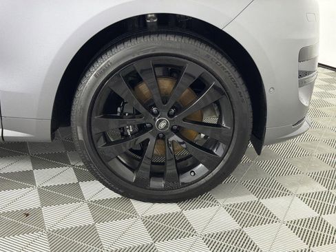 New 2025 Land Rover Range Rover Sport Dynamic SE image 36