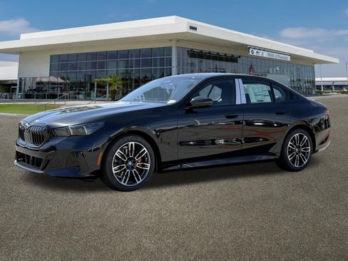 New 2026 BMW 530i w/ M Sport Package image 5