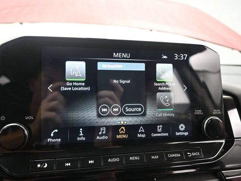 Used 2023 Nissan Pathfinder SL w/ SL Premium Package AWD/4WD image 24