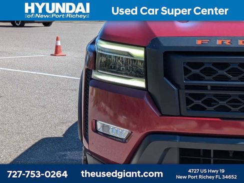 Used 2022 Nissan Frontier Pro-X w/ Technology Package RWD image 9