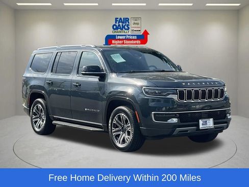 Certified 2024 Jeep Wagoneer Series II w/ Flexible Seating Group AWD/4WD image 1