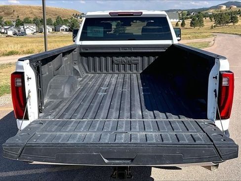 Used 2024 GMC Sierra 3500 SLT w/ SLT Convenience Package AWD/4WD image 7