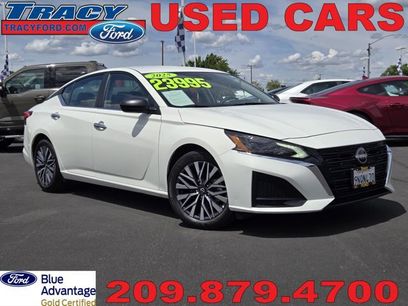 Used 2025 Nissan Altima 2.5 SV