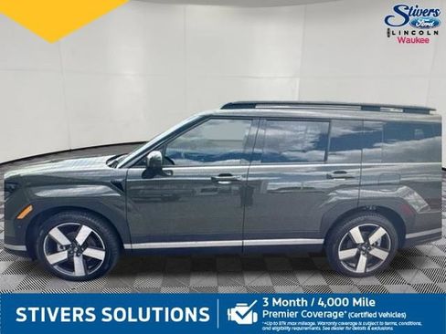 Used 2025 Hyundai Santa Fe Limited AWD/4WD image 10