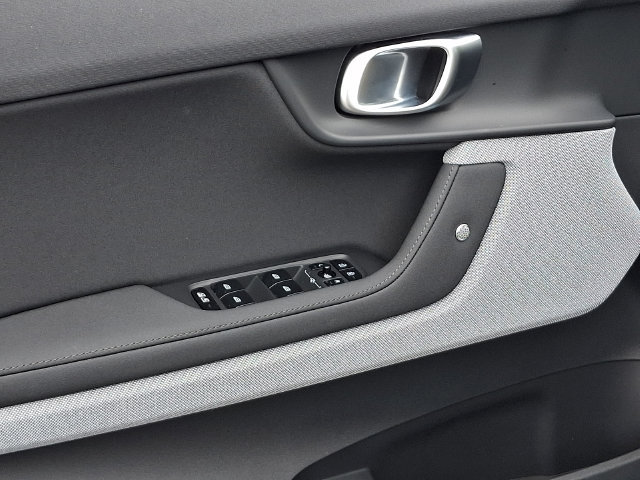 Used 2023 Polestar Polestar 2 AWD/4WD image 19