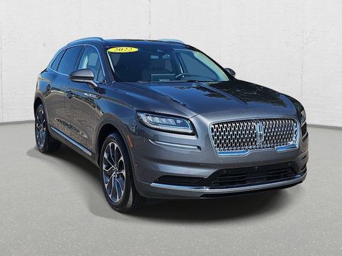 Used 2022 Lincoln Nautilus Reserve w/ Equipment Group 201A image 3