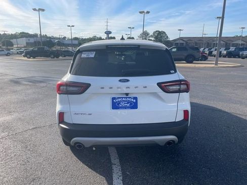 Used 2025 Ford Escape Active image 5