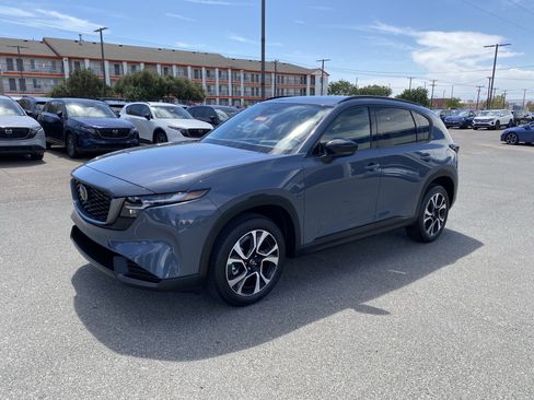 New 2026 MAZDA CX-5 Preferred AWD/4WD image 43