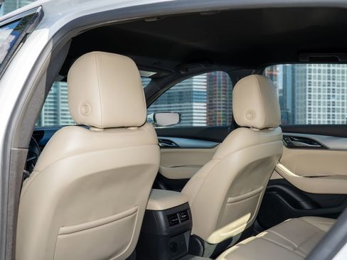 Used 2024 Cadillac CT5 Luxury image 17