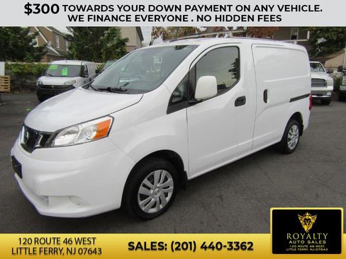 Used 2019 Nissan NV200 SV w/ Navigation Package image 5