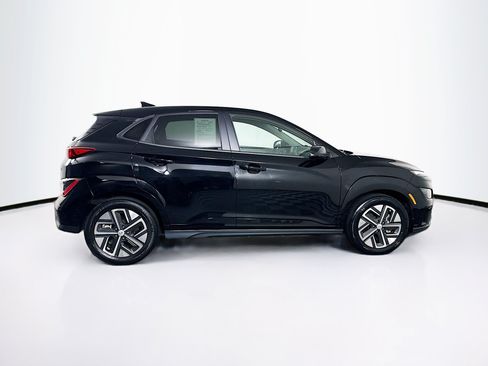 Used 2023 Hyundai Kona SE FWD image 10