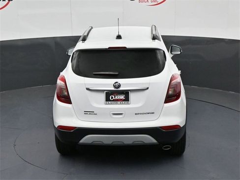 Used 2018 Buick Encore Preferred image 23
