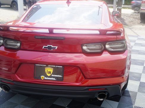 Used 2022 Chevrolet Camaro SS RWD image 8